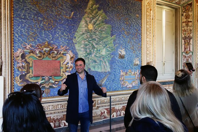 Skip-the-Line Vatican, Sistine Chapel & St. Peter's | Small Group - Sistine Chapel: How Audio Helps You See the Ceiling