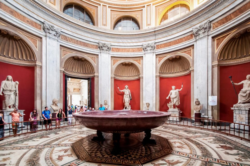 Vatican Museums & Sistine Chapel Skip-the-Ticket-Line Tour - Raphael Rooms and the School of Athens: art that explains ideas