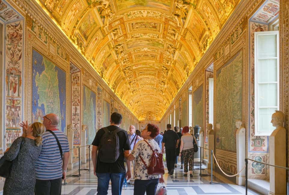 Vatican Museums & Sistine Chapel Tour with Optional Basilica - Courtyards first: Pine Courtyard and Cortile del Belvedere energy