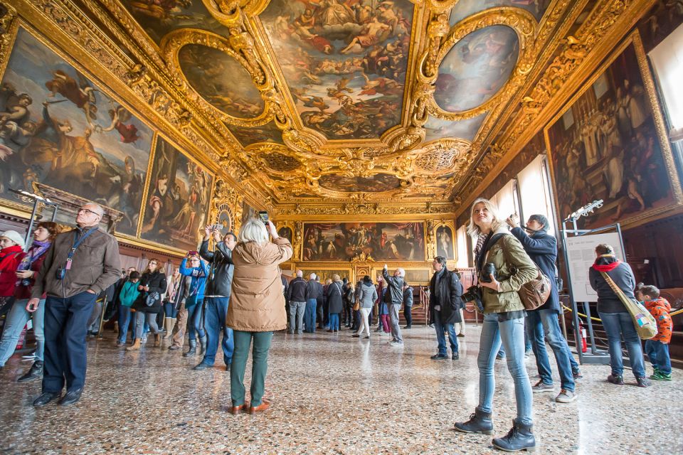 Venice: Doge's Palace Reserved Entry Ticket - Timing Tips for a Smooth Day in St. Mark’s