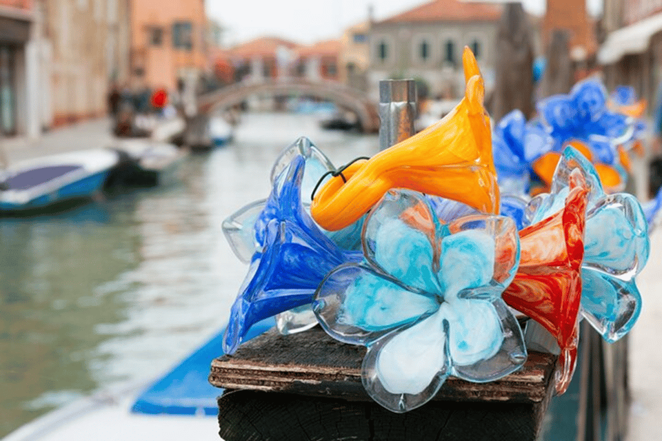 Venice Islands: Murano Glass & Burano Colors Guided Visit - Who this tour fits best (and who should skip it)