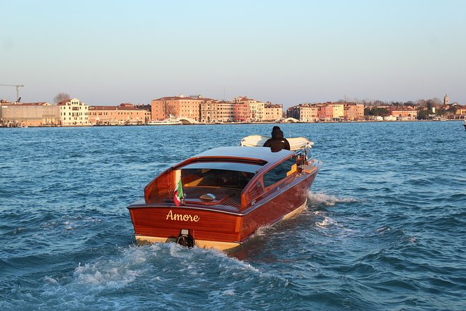 Venice Marco Polo Airport Link Arrival Transfer - Why a shared boat beats the usual airport stress