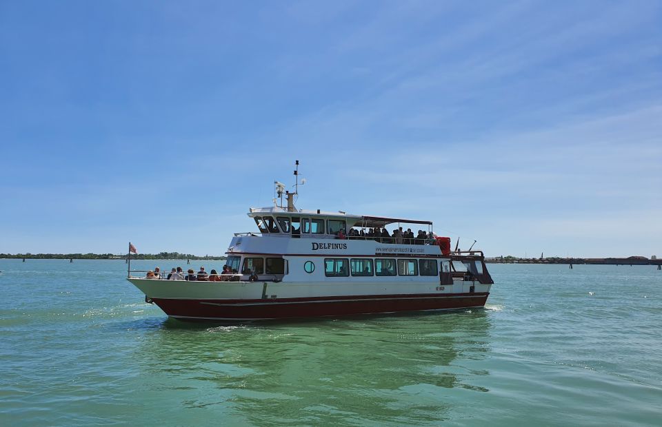 Venice: Murano & Burano Panoramic Boat Tour w/ Glassblowing - Why a panoramic boat day beats hopping around Venice