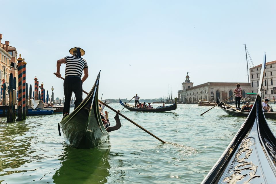 Venice: Private Gondola Ride along Grand Canal - Timing and weather: why your 30 minutes matters