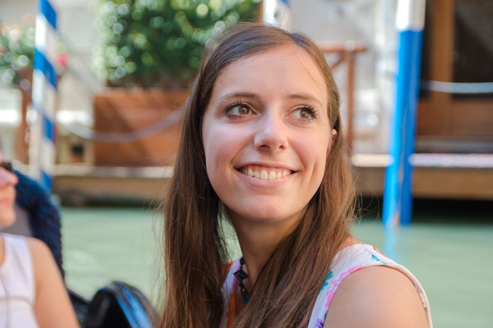 Venice: Shared Gondola Ride Across the Grand Canal - Quick hit: what makes this gondola ride work