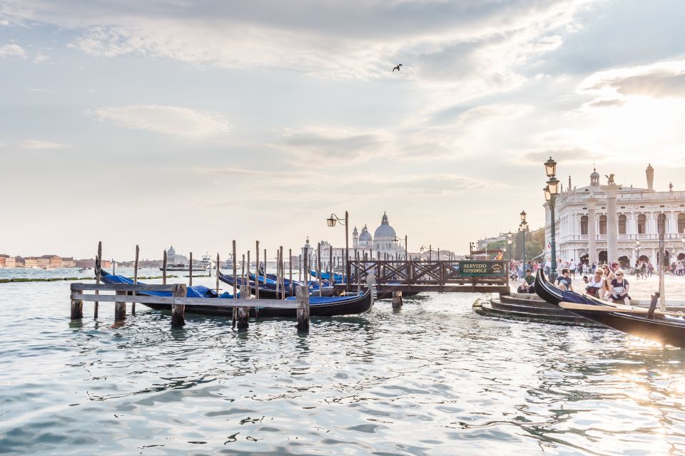 Venice: Traditional Shared Gondola Ride - Why a Shared Gondola Feels More Venetian Than a Private Boat